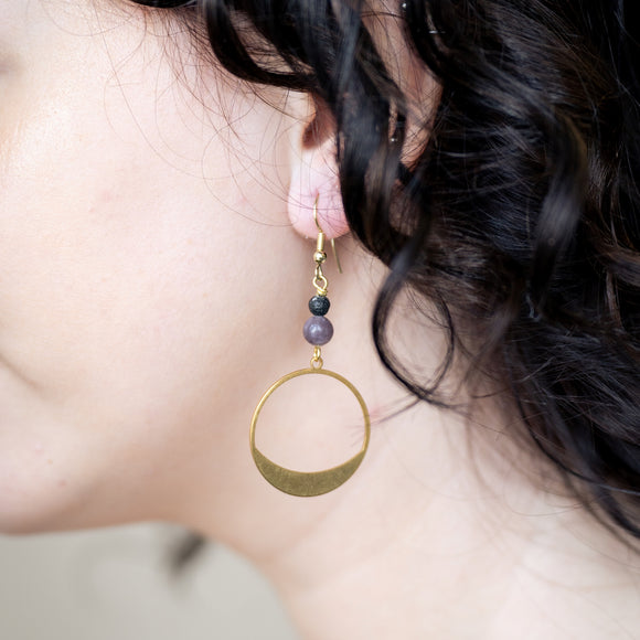 Dangle circle earrings
